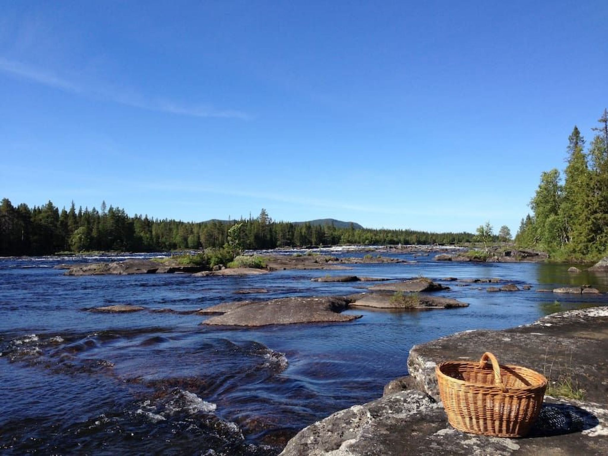 Mit Garten, Grill und Terrasse-Buiten
