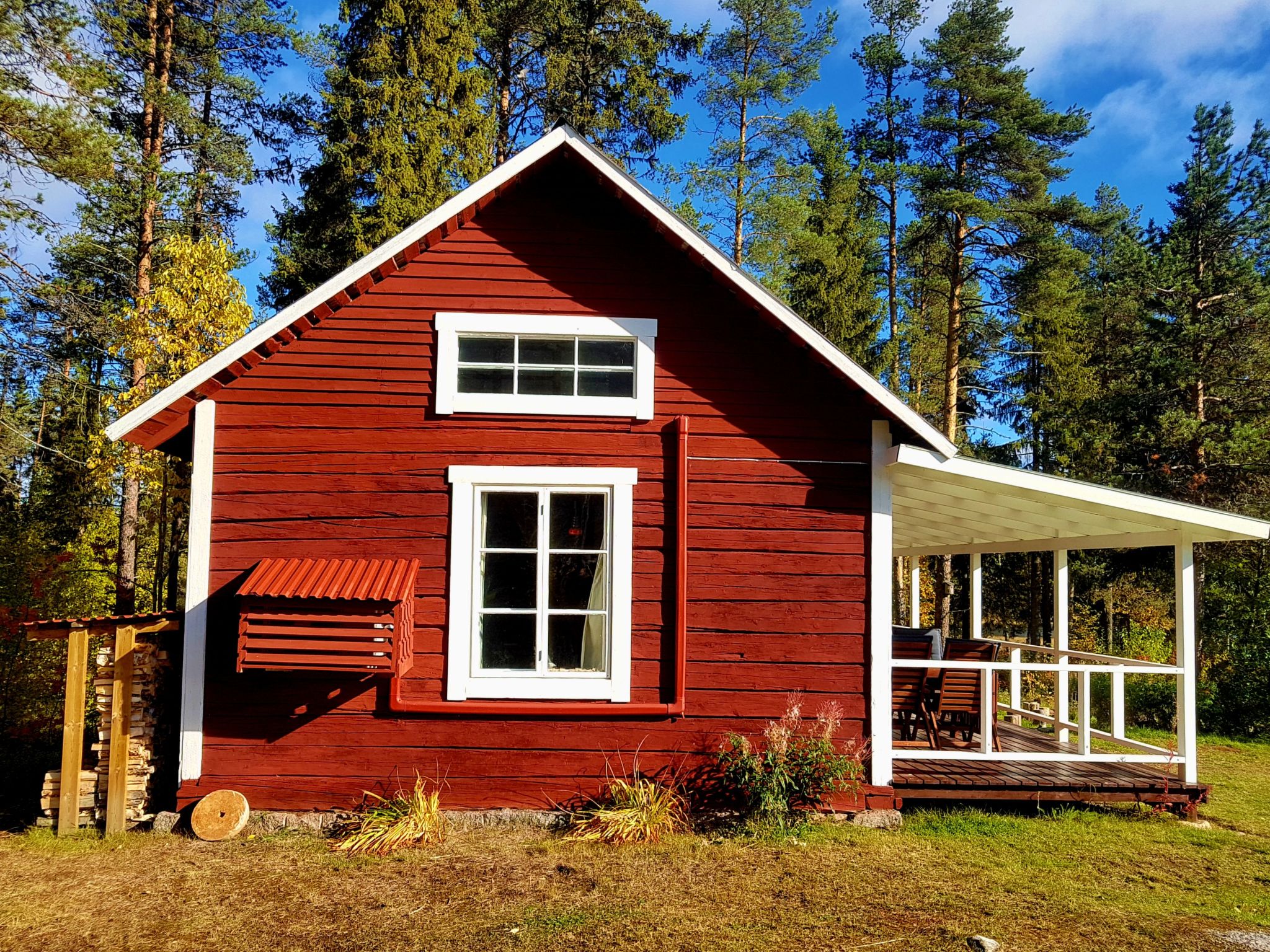 Charmantes Ferienhaus in der Wildnis Lapplands-Binnen