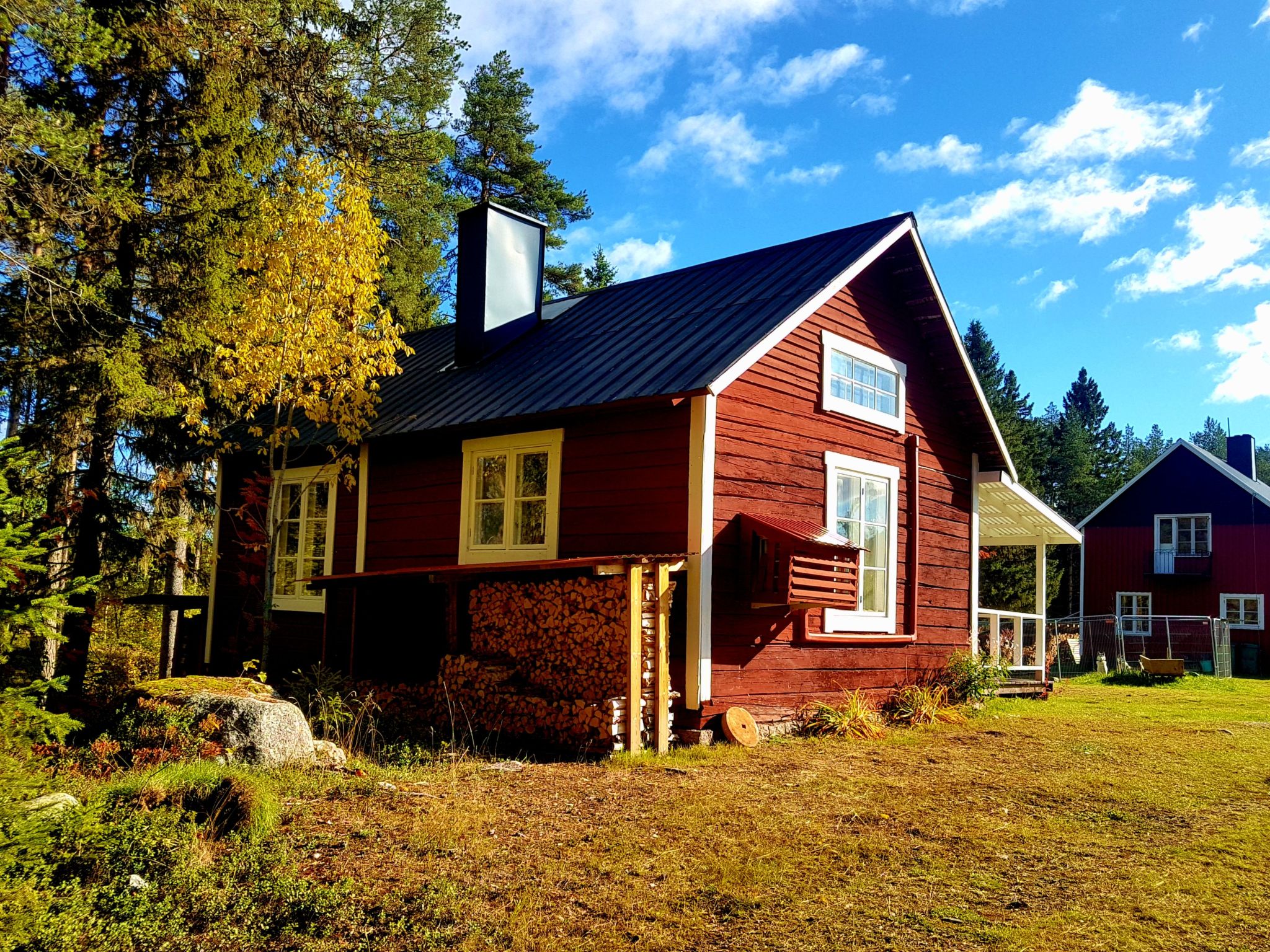 Charmantes Ferienhaus in der Wildnis Lapplands-Binnen