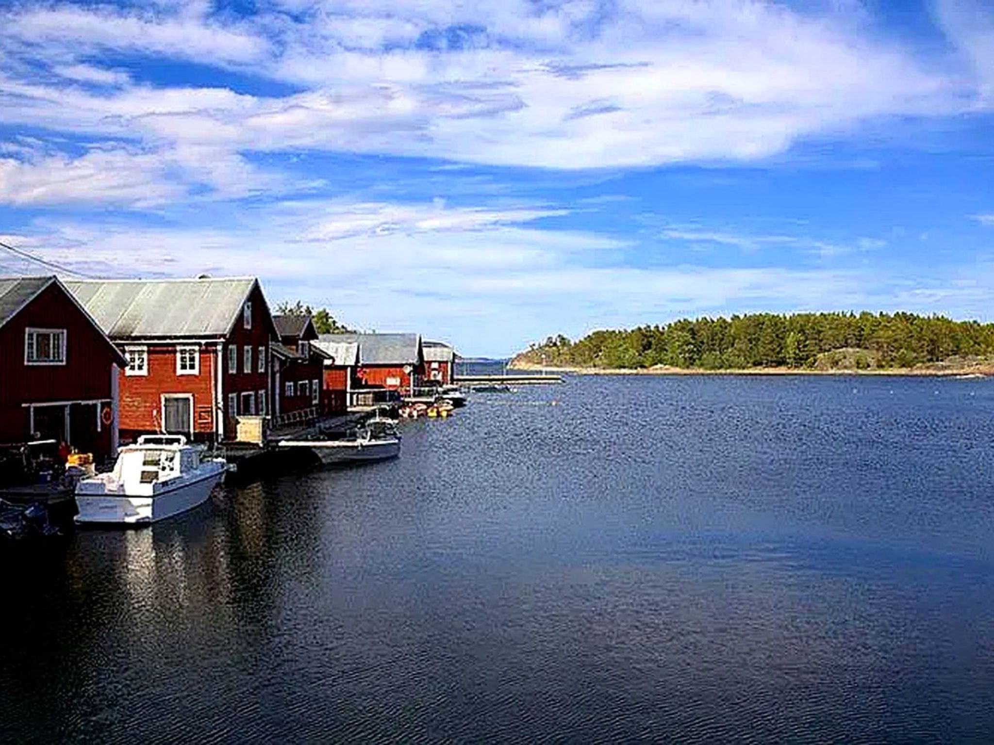 Am Wald mit Kaminofen und Veranda-Binnen