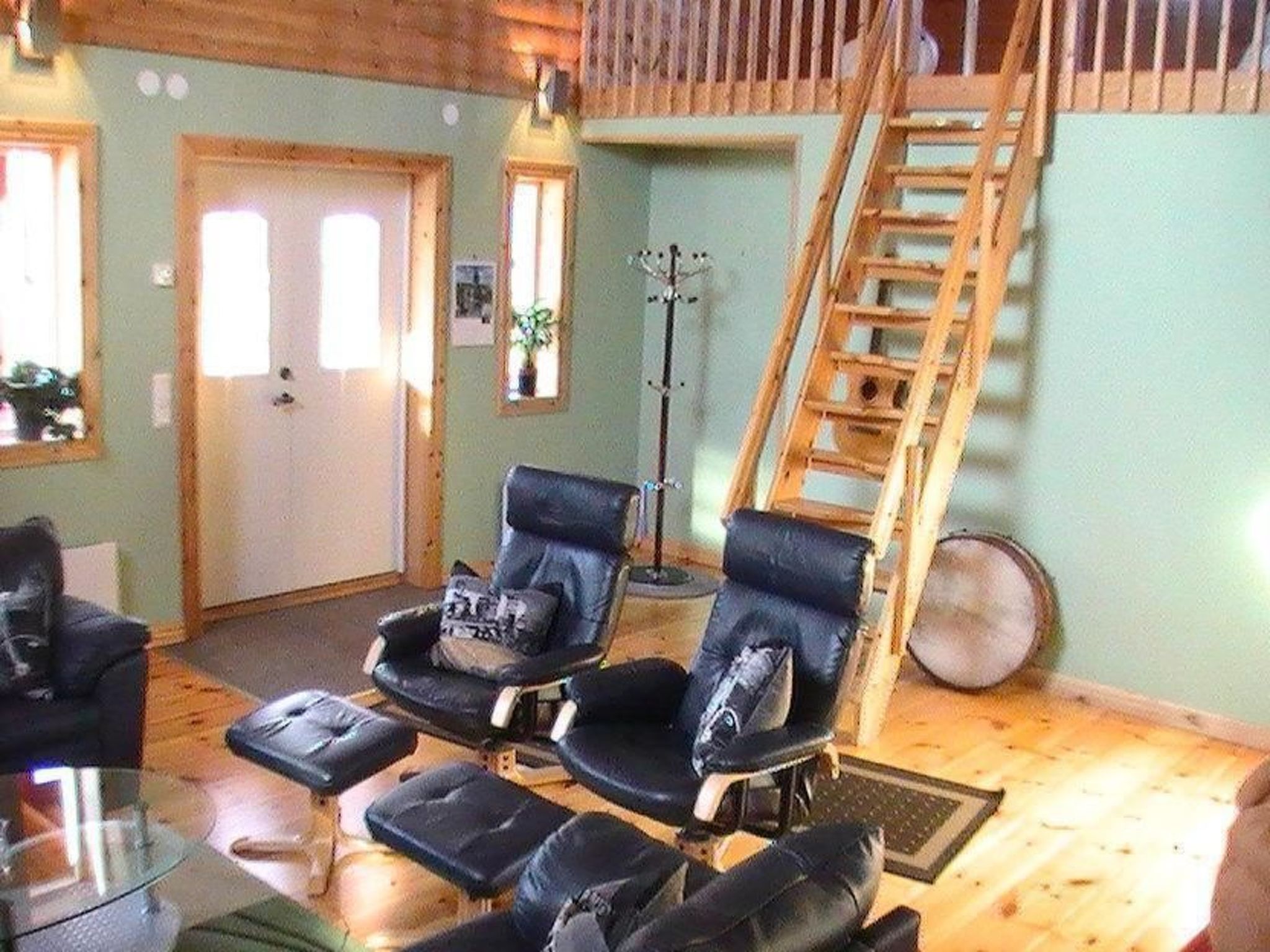 Landhaus auf großem Rasengrundstück-Drinnen