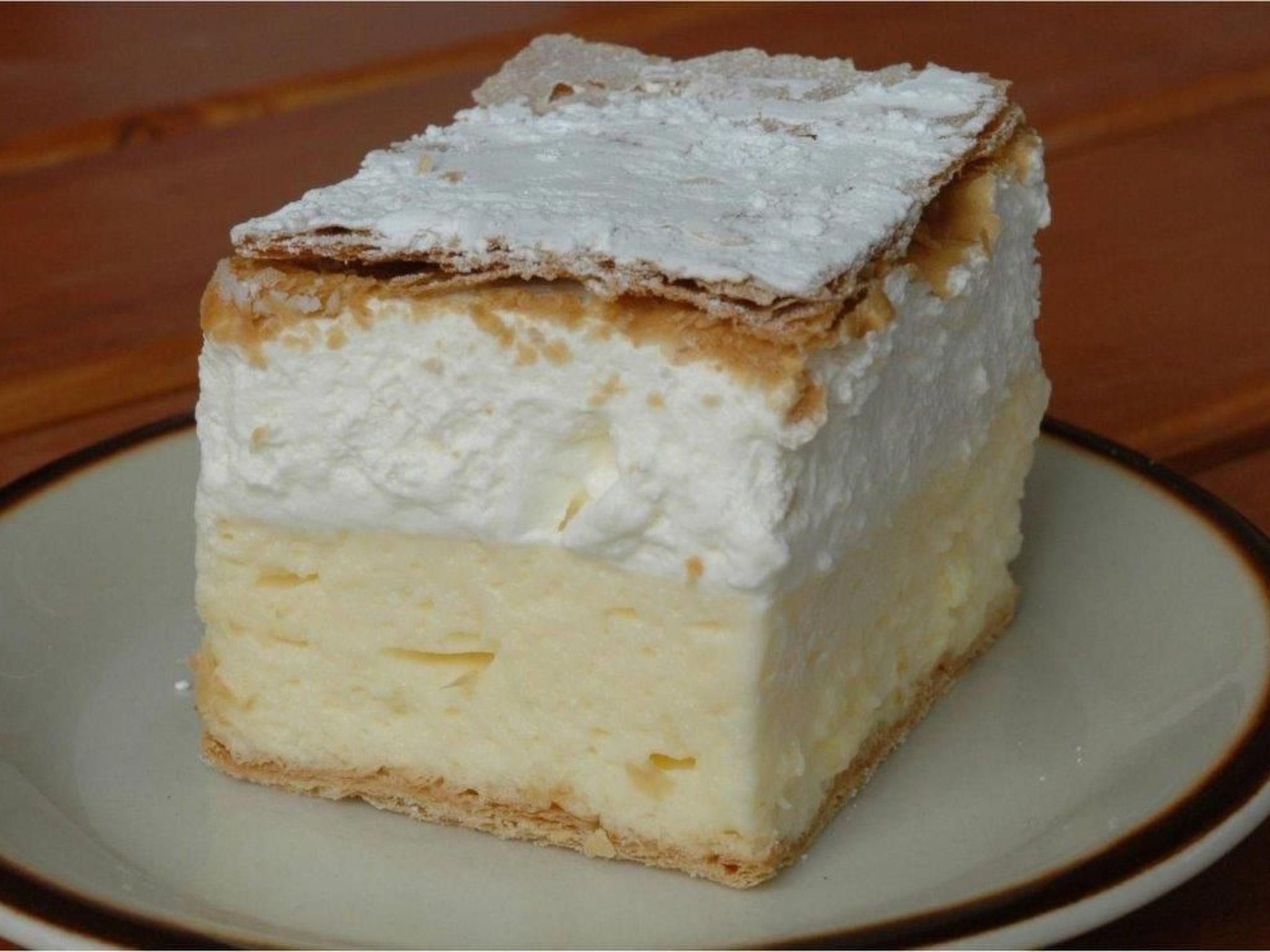 Studio-Appartement mit Balkon-Image-tags.info