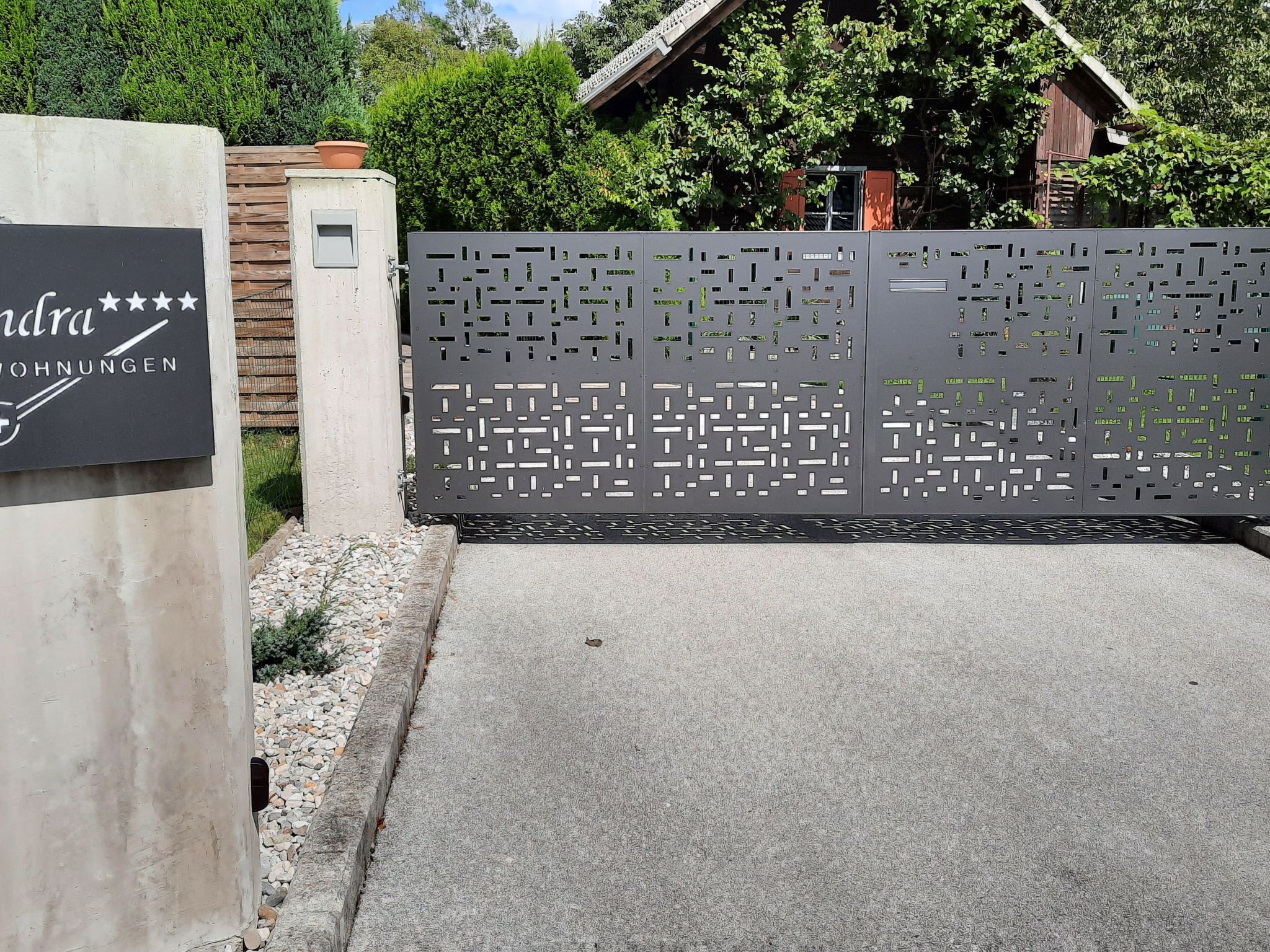 Mit eigenem Garten und Terrasse