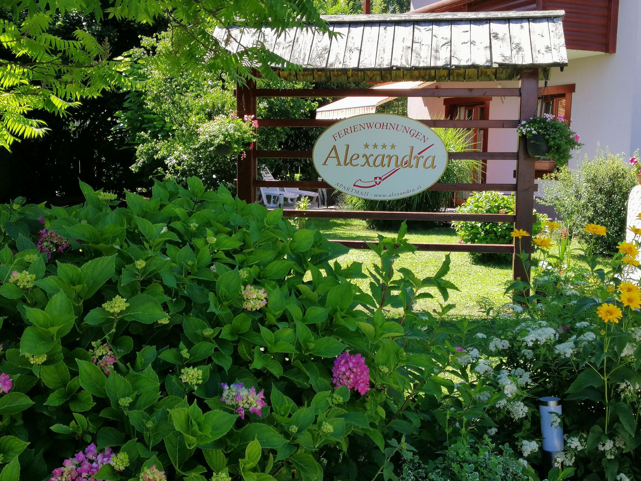 Mit Balkon-Image-tags.info