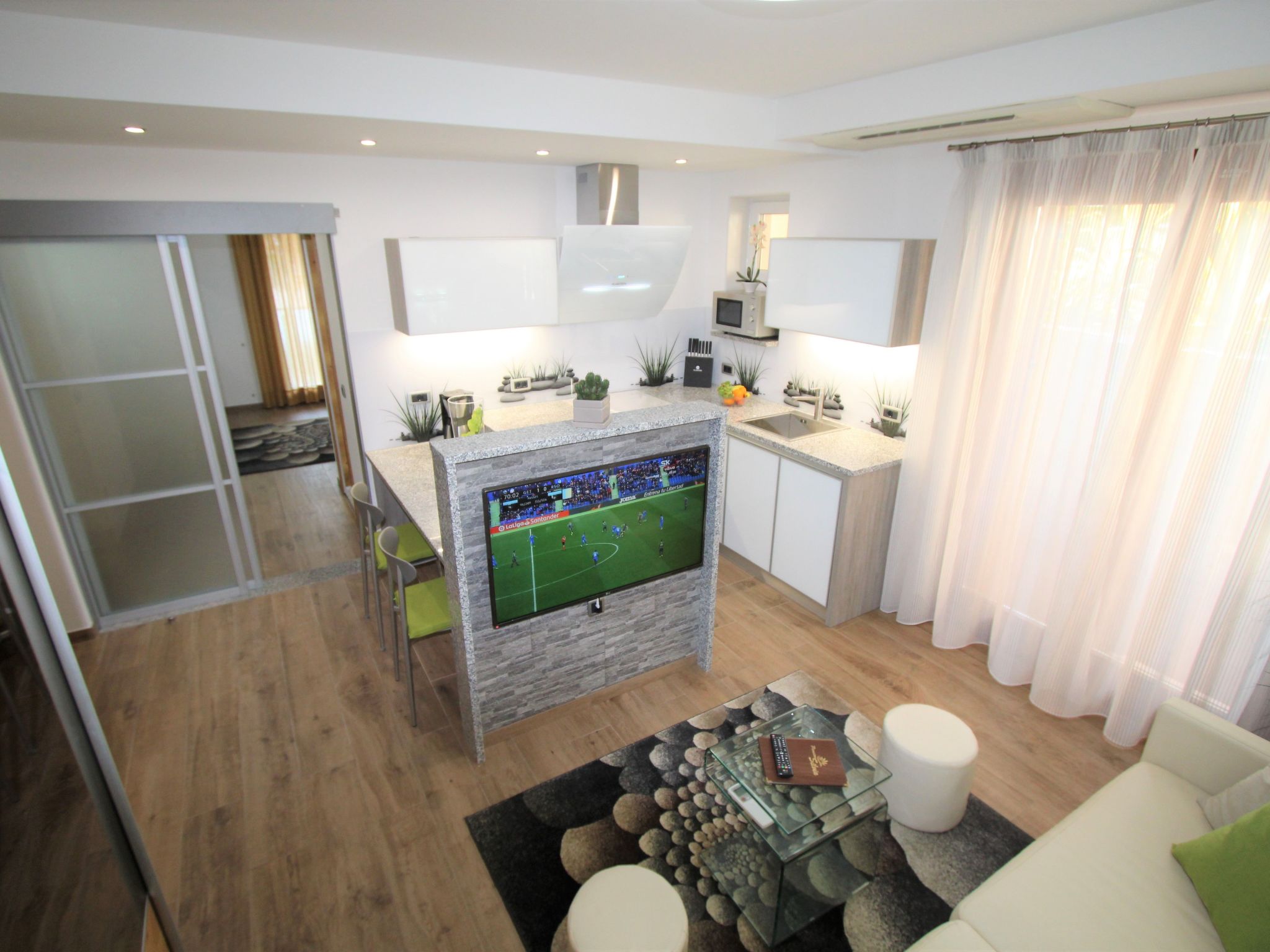 Appartement Silvia mit Terrasse und Meerblick