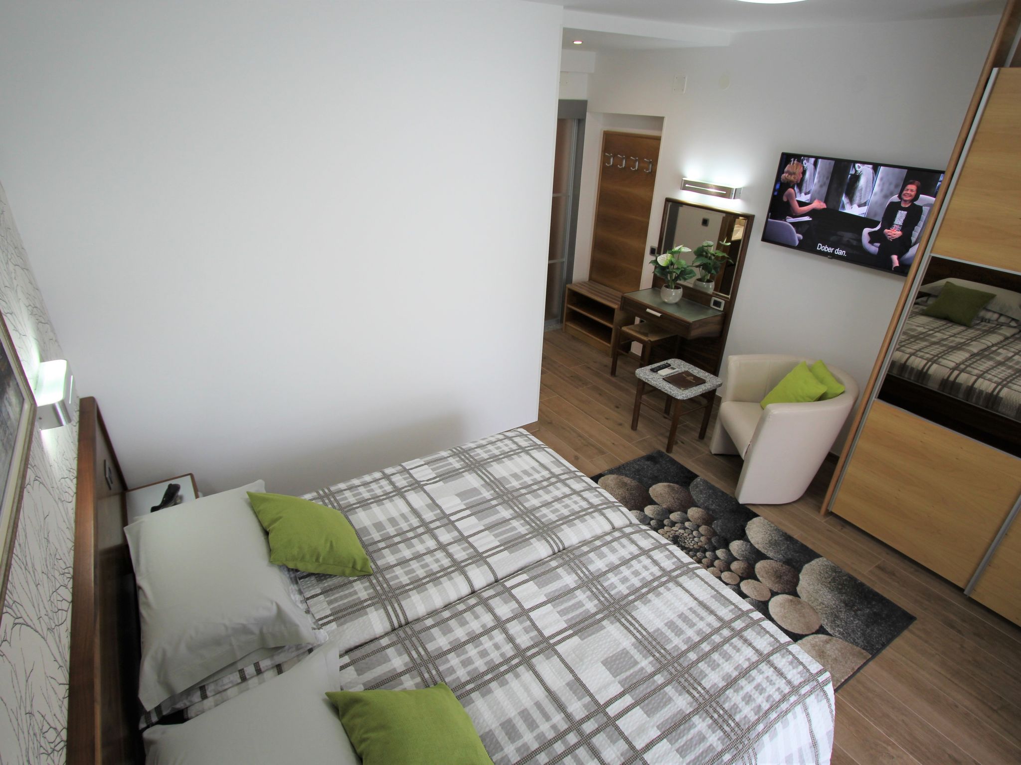 Appartement Silvia mit Terrasse und Meerblick-Binnen