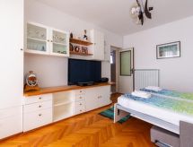 Comfortabel appartement in Lucija met tuin, op loopafstand van zee - thumbnail 4