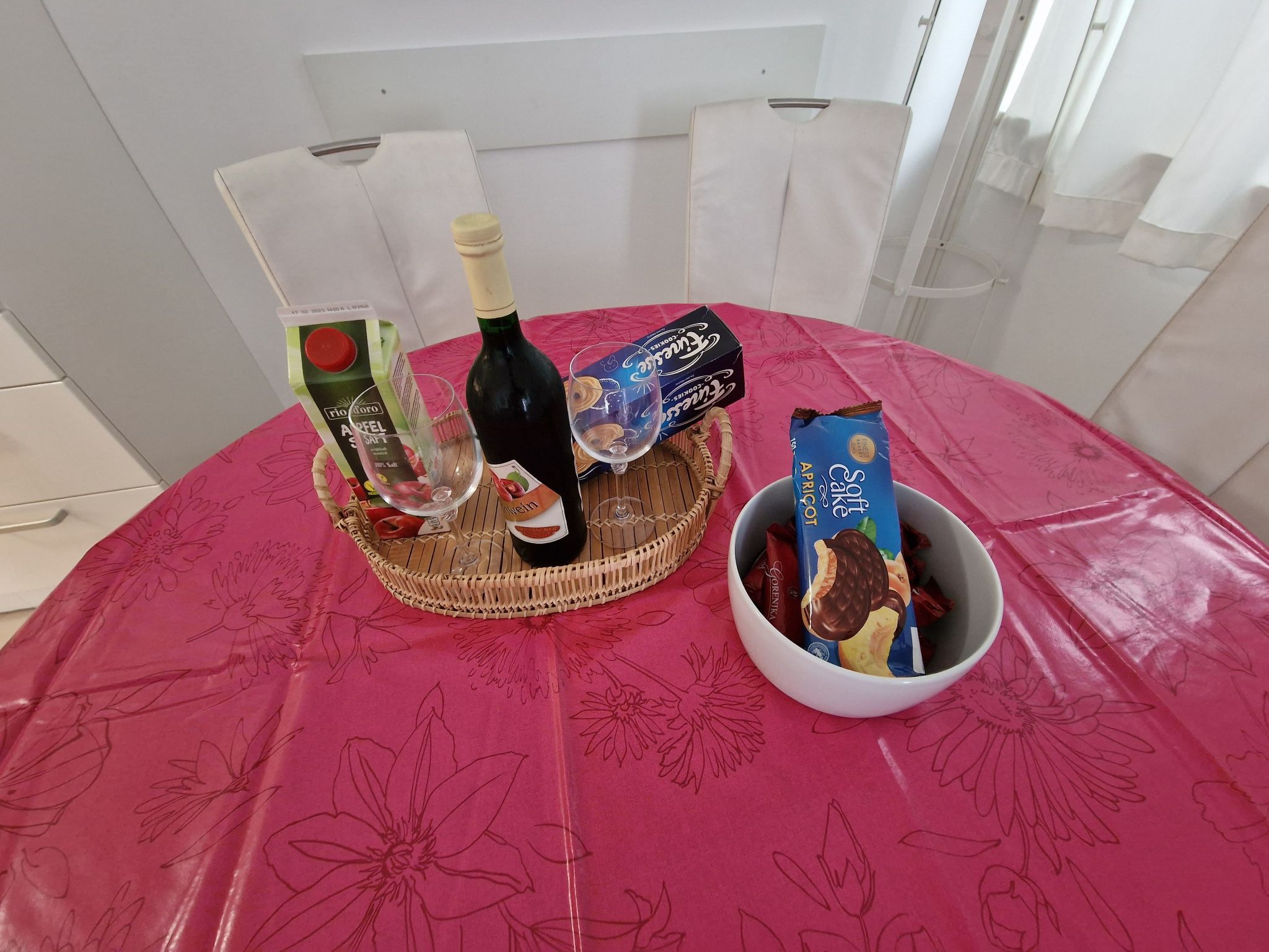 Gemütliche, gepflegte Ferienwohnung-Binnen