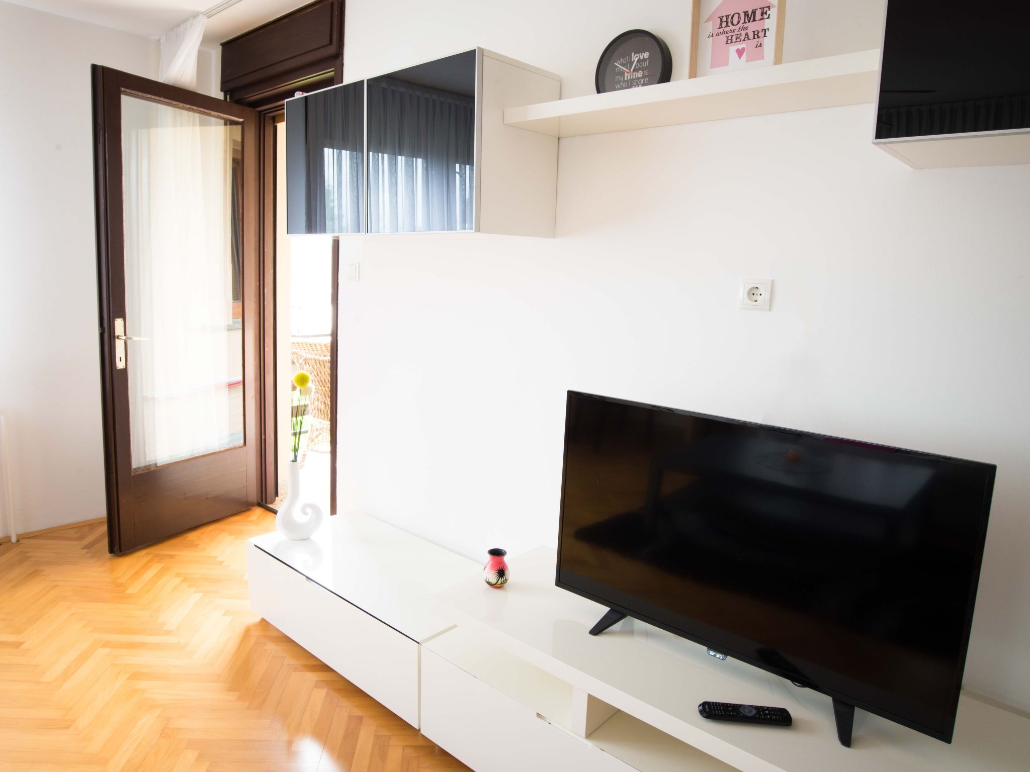 Tolle Ferienwohnung in Zasip mit Parkplatz-Binnen