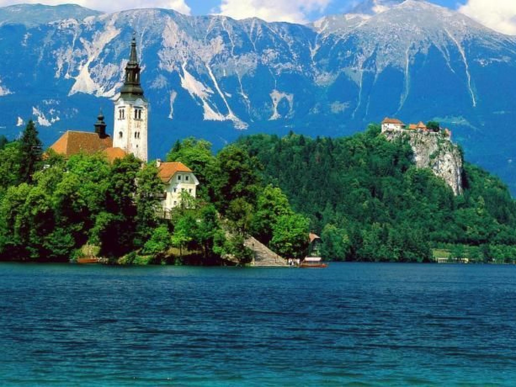 Photo of Tolle Ferienwohnung in Zasip mit Parkplatz