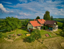Ruime vakantiewoning voor 7 aan de bosrand bij Ljutomer met tuin en wellness - thumbnail 3
