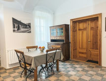 Ruim appartement in historisch Rezidenca Korman in Fala - thumbnail 4
