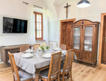 Ruim appartement in historisch Rezidenca Korman in Fala - thumbnail 3