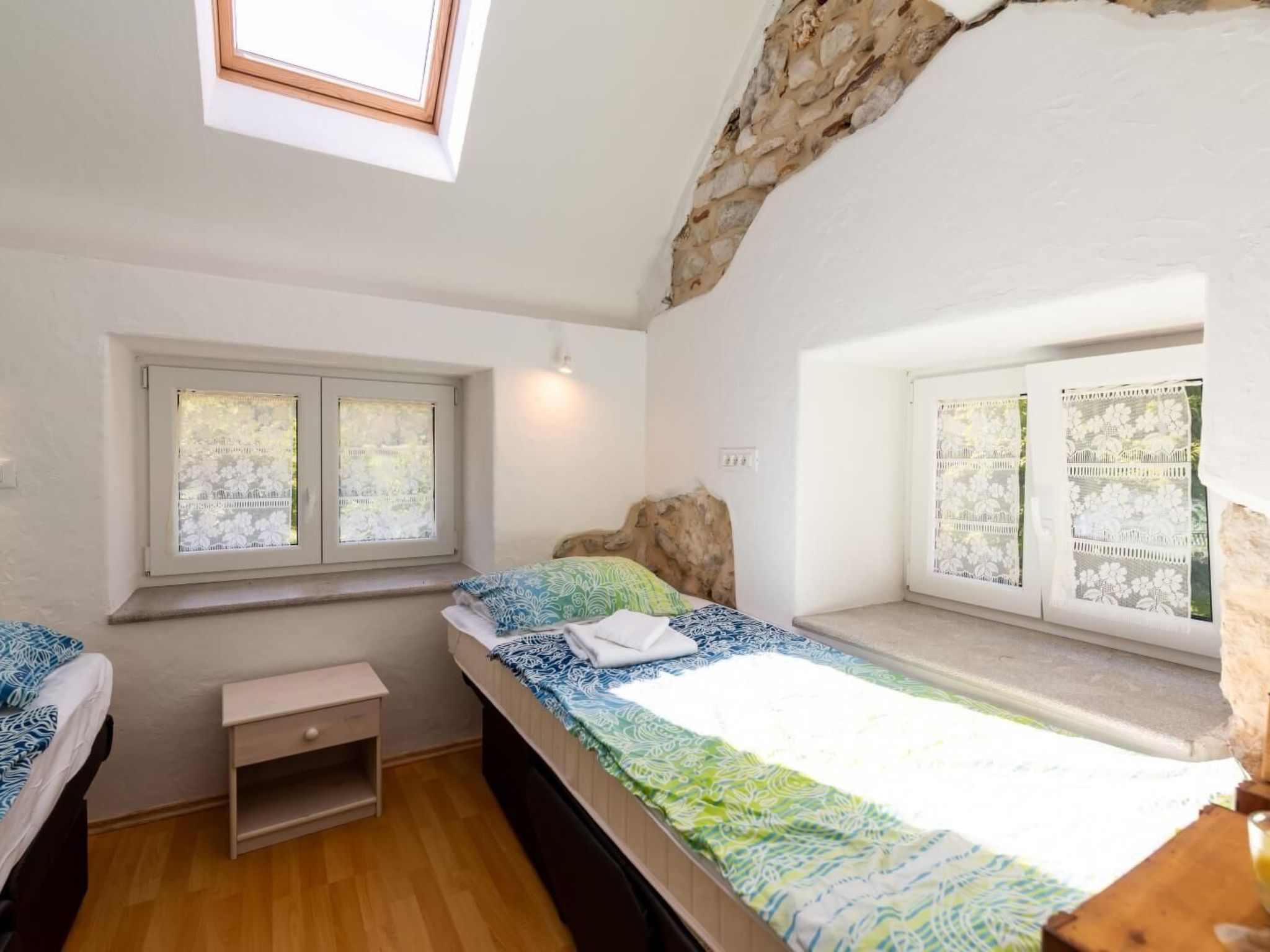 Schönes Apartment in Gozd mit Garten, tollem Ausblick-Binnen