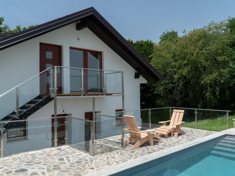 Natur- Und Weinresort Lipej - Slovenia