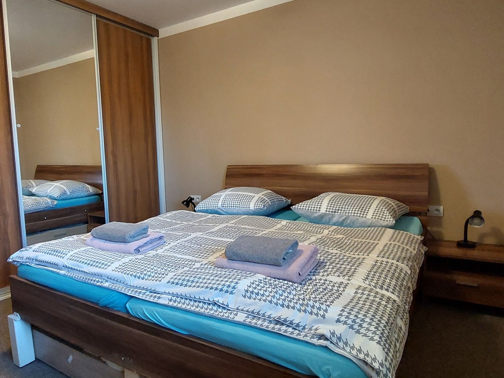 Wohnung mit Kamin N2