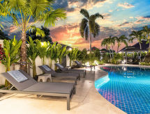 Pattaya Hill: Luxe Villa met Privézwembad, Golf & Strand op 3km - thumbnail 3