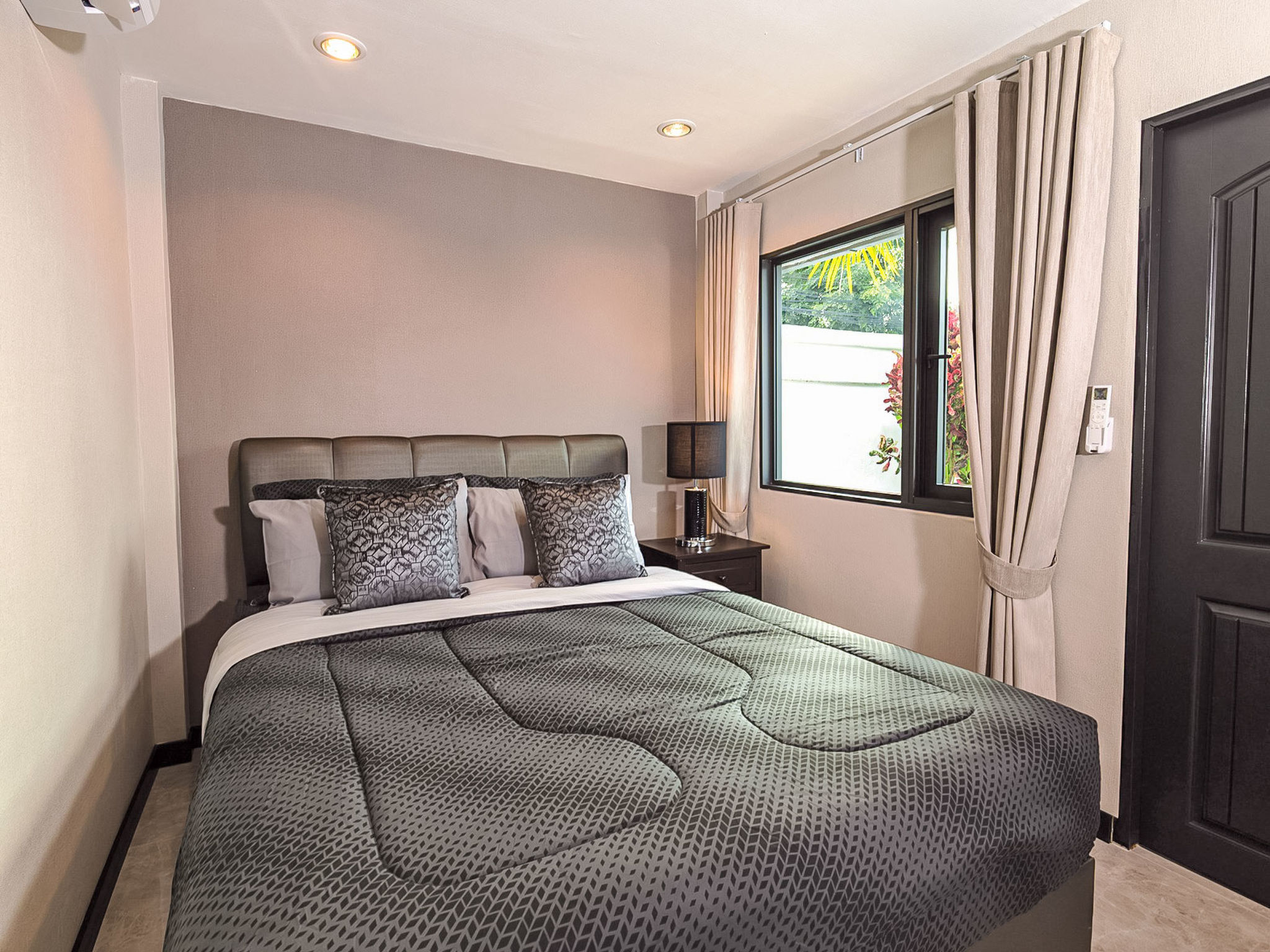 Pattaya Hill: Luxe Villa met Privézwembad, Golf & Strand op 3km - foto 22