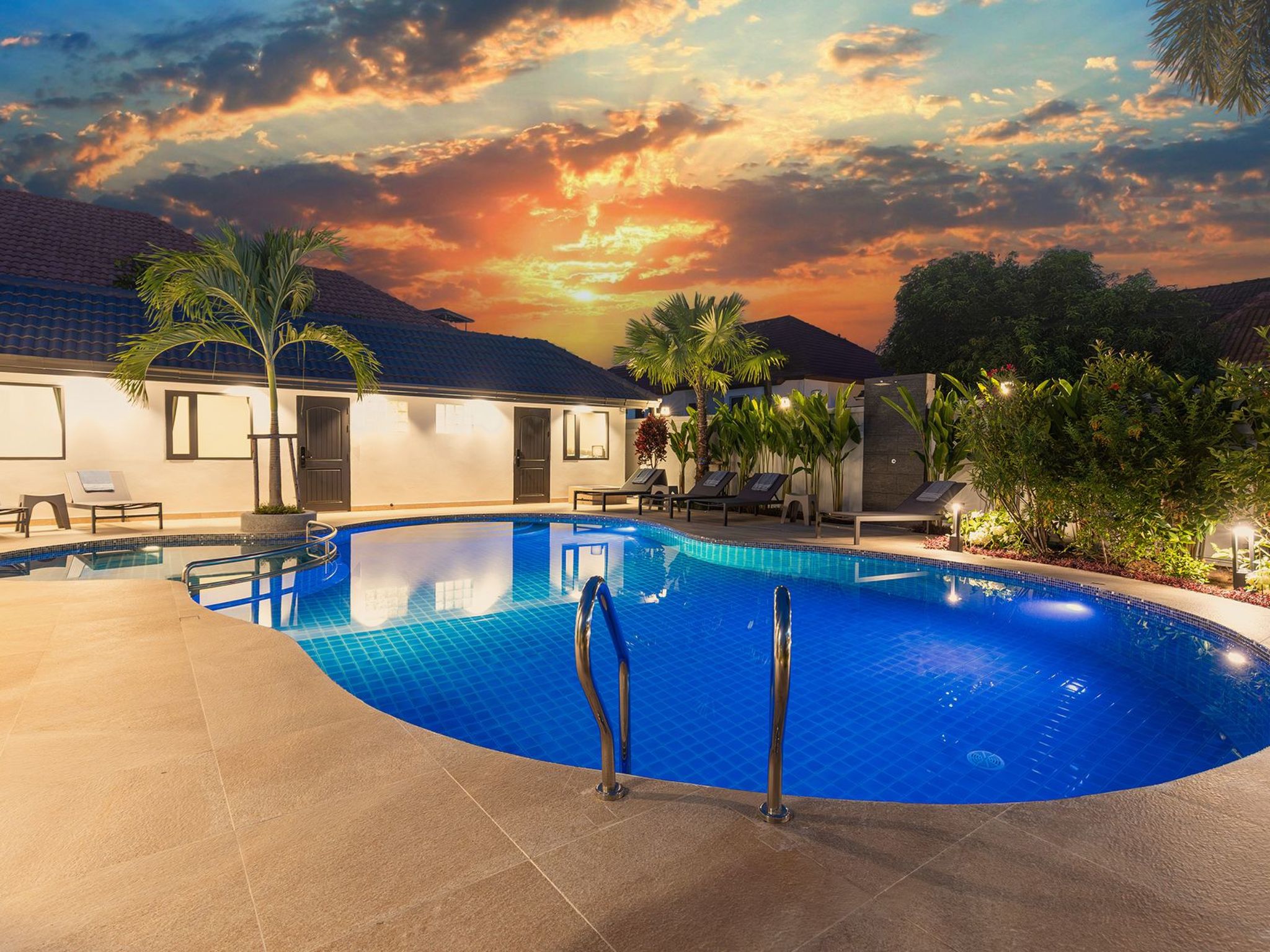 Villa Pattaya Hill Minuten Vom Strand Und Der Stadt Entfernt - Pattaya