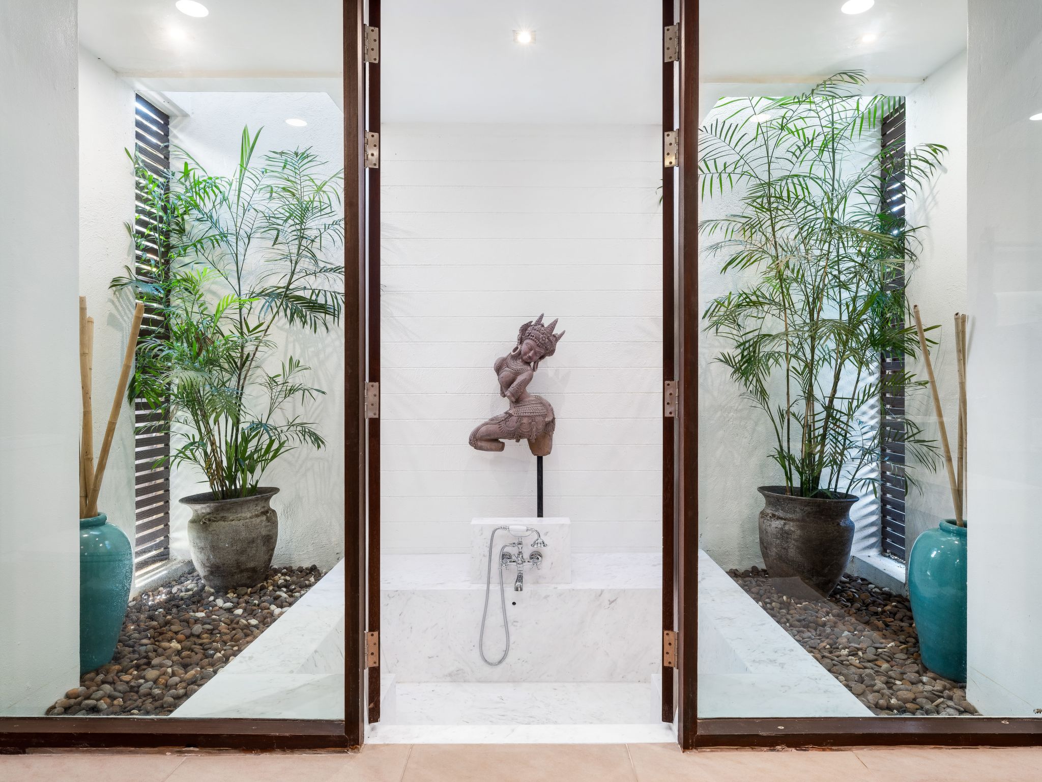 Photo of Villa Plumeria mit Privatpool, Garten,Strandzugang