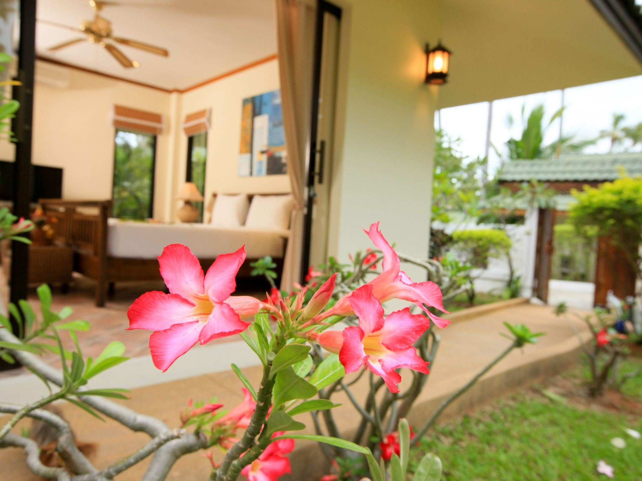 Photo of Villa mit Blick auf das Wasser