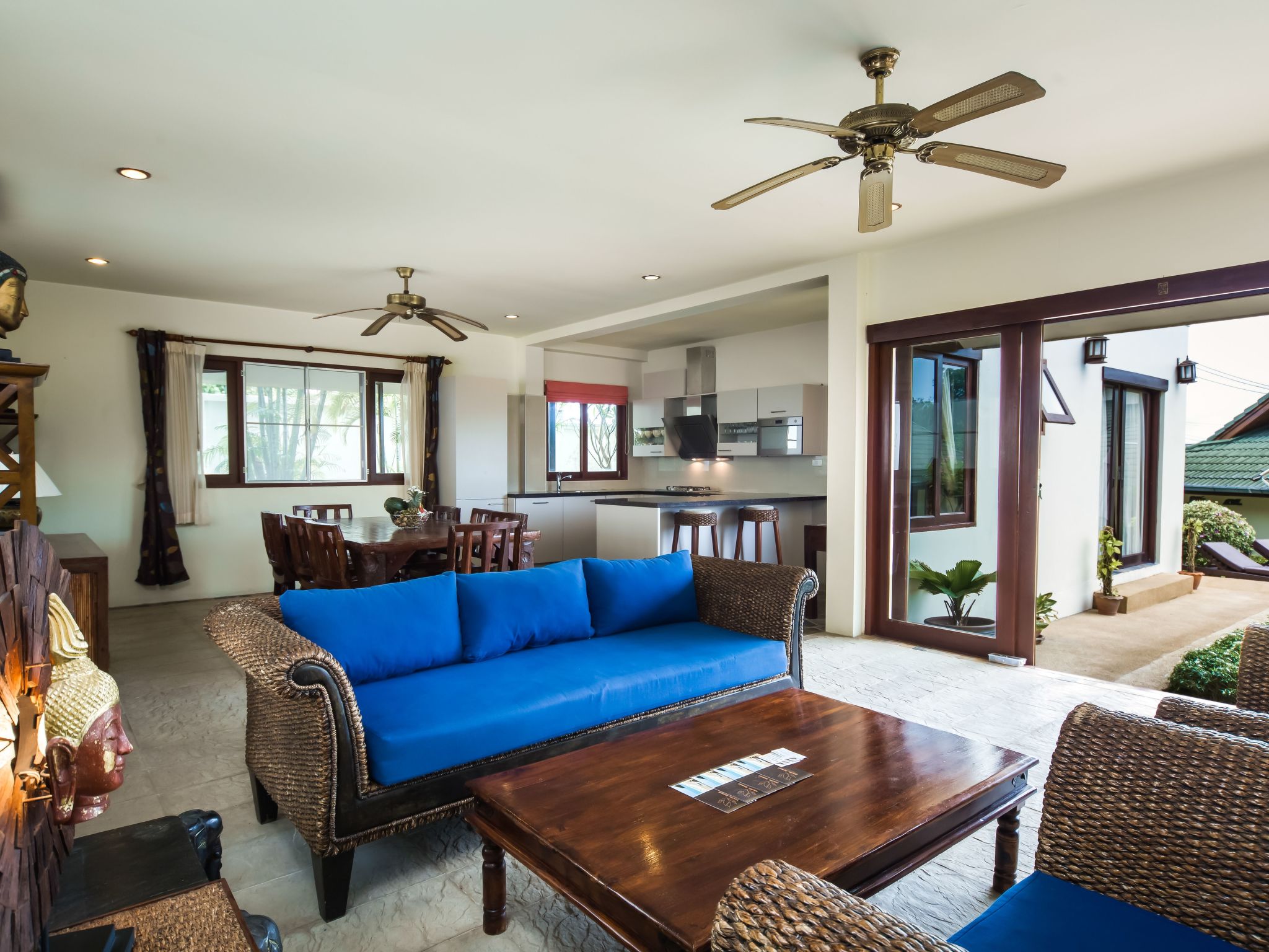 Photo of Villa mit Blick auf das Wasser