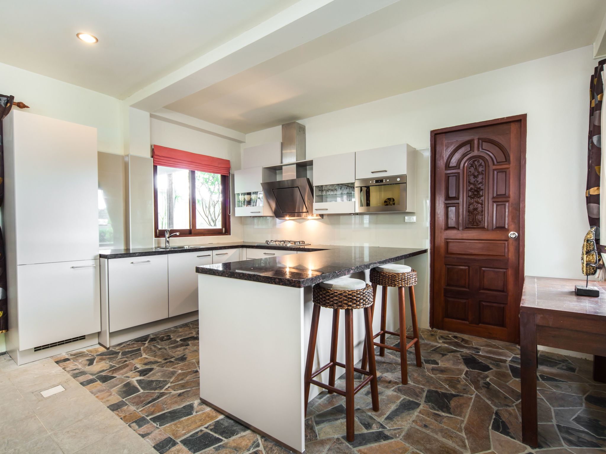 Photo of Villa mit Blick auf das Wasser