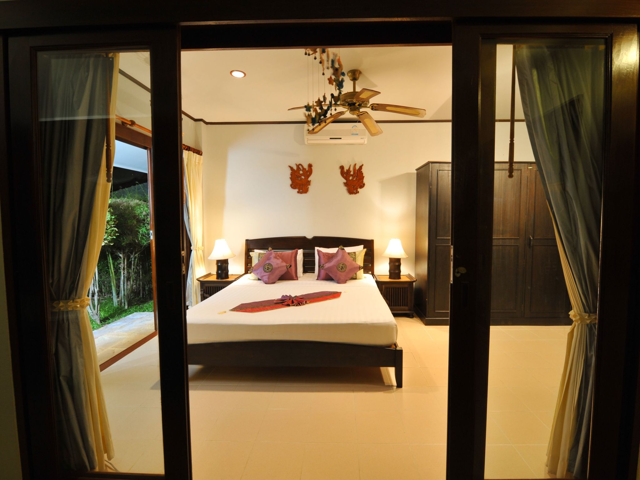 Photo of Villa mit Blick auf das Wasser