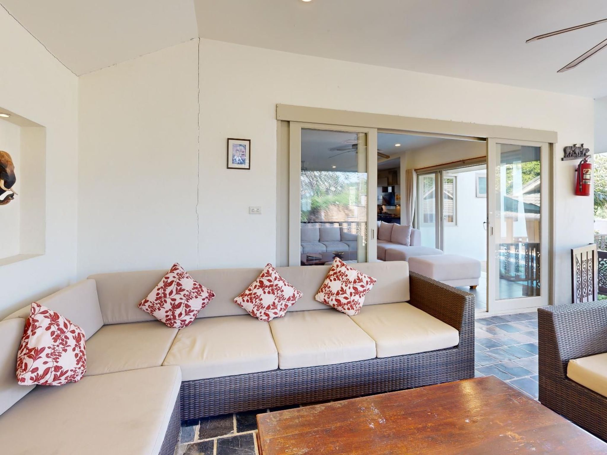 Photo of Villa mit Blick auf das Wasser