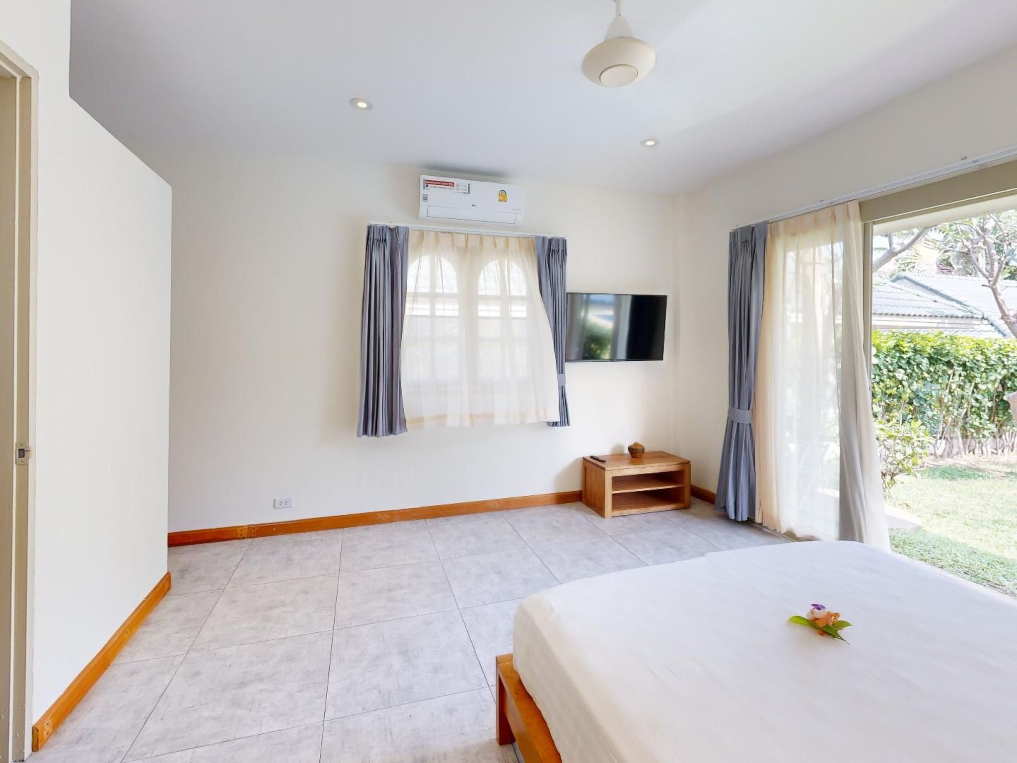 Photo of Luxusvilla für 6 Personen in Strandresort