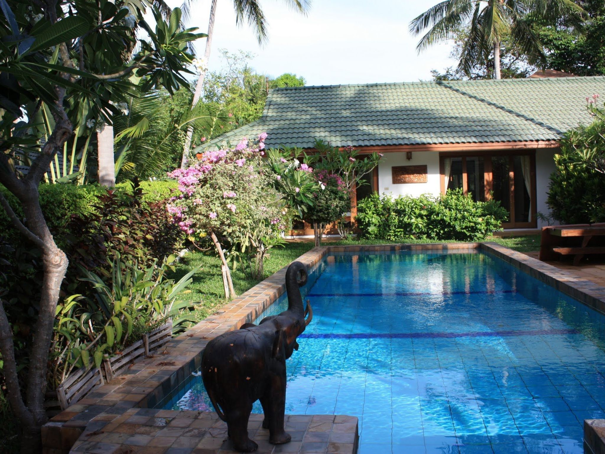 Photo of mit Schwimmbad 10 Personen Koh Samui