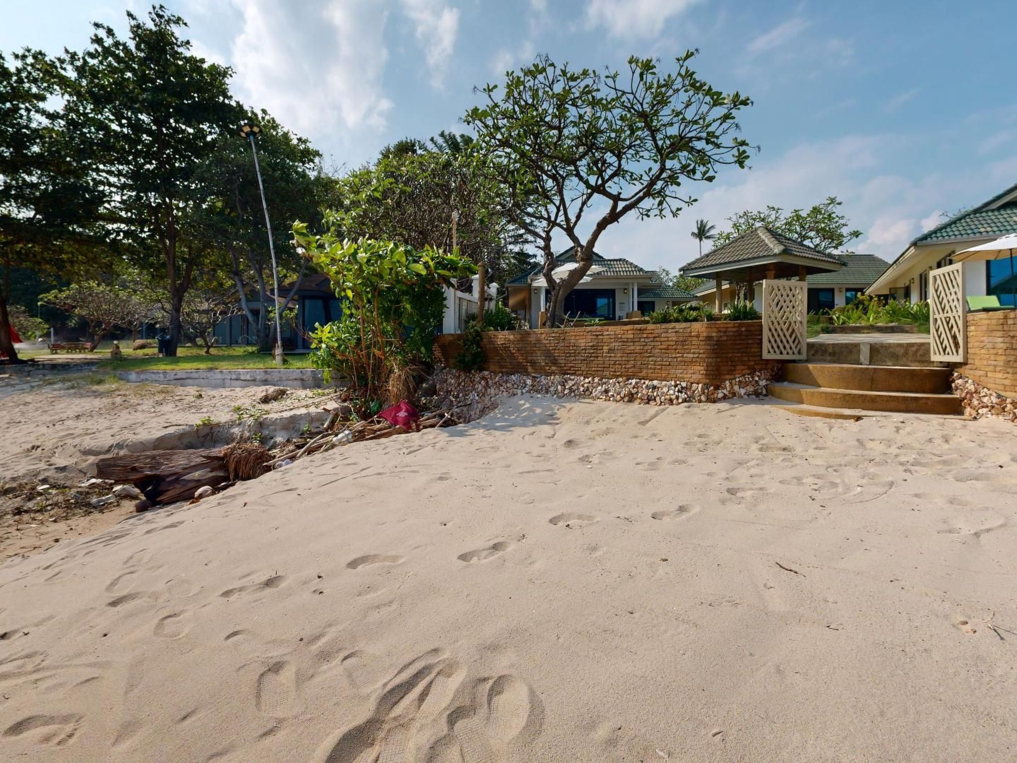 Photo of Ferienvilla mit Garten, Grill und Terrasse