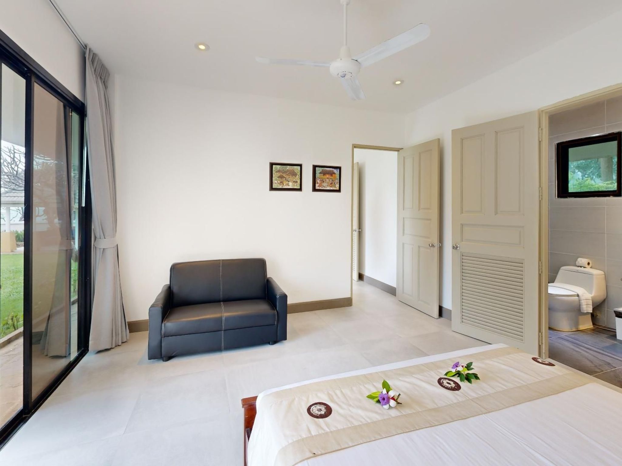 Photo of Ferienvilla mit Garten, Grill und Terrasse