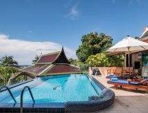 Exclusieve villa met infinity pool en uitzicht op de golfbaan in Rawai - thumbnail 3