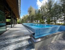 Villa met Infinity Pool direct aan zee op Koh Samui voor 15 personen - thumbnail 2