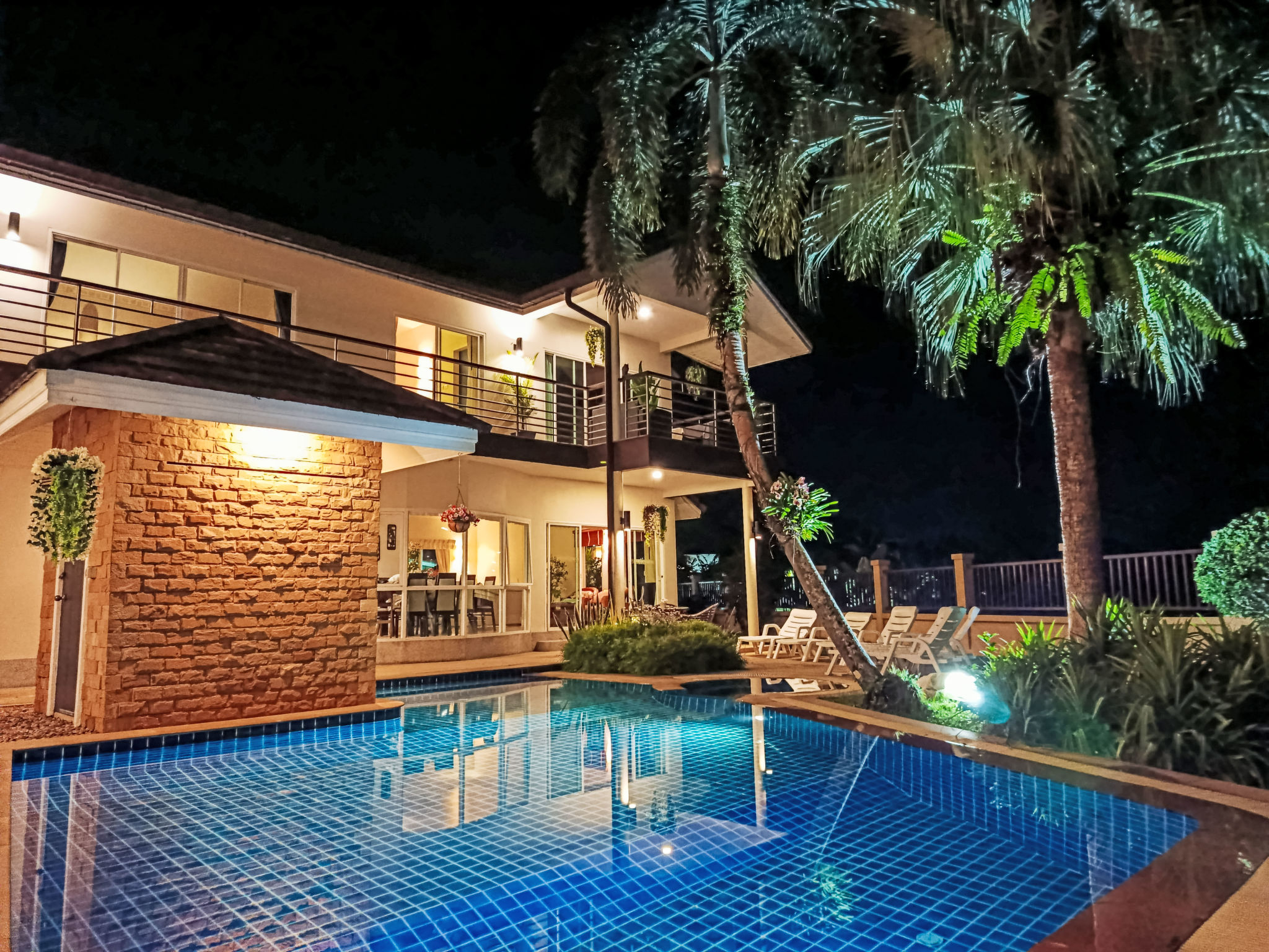 Maison Wunderschöne Pool-Villa, beste Lage, kostenloser Transfer – Extérieur de la maison, photo 5 sur 34