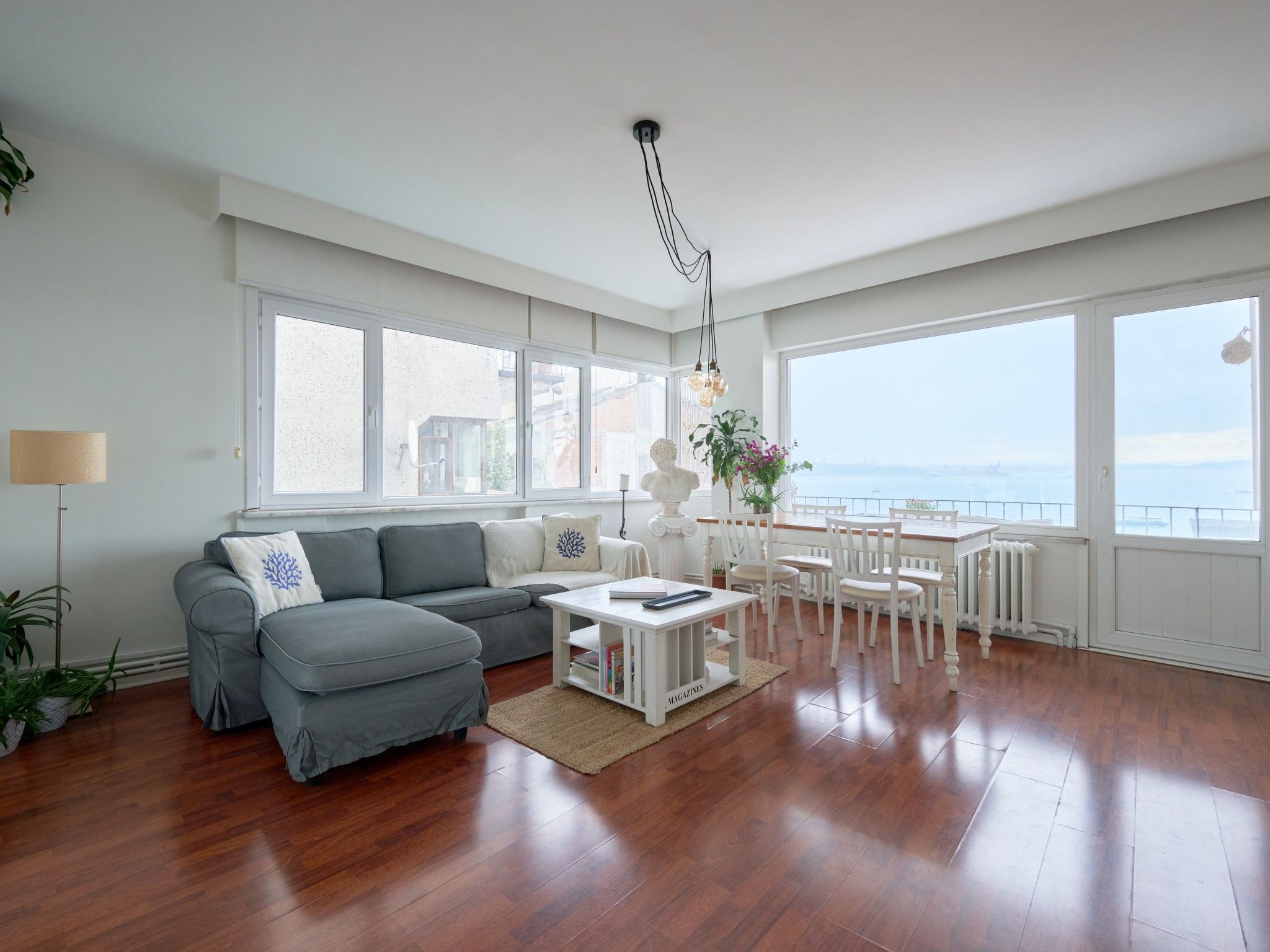 Photo of Wohnung mit Blick auf die Halbinsel von Istanbul