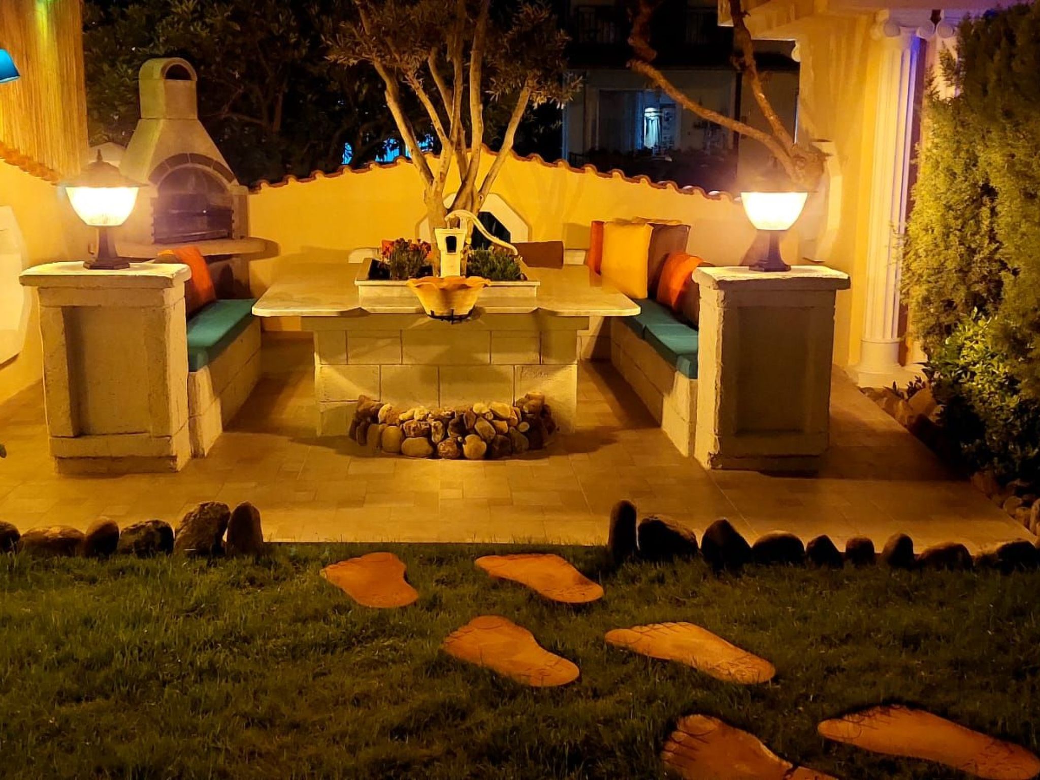 In Dalyan mit Bergblick-Buiten