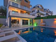 Vrijstaande villa met privézwembad voor 8 personen nabij Ölüdeniz - thumbnail 1
