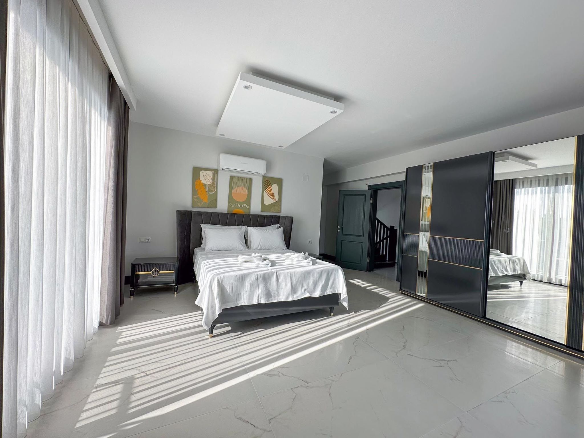 Villa Galaxy-Image-tags.info