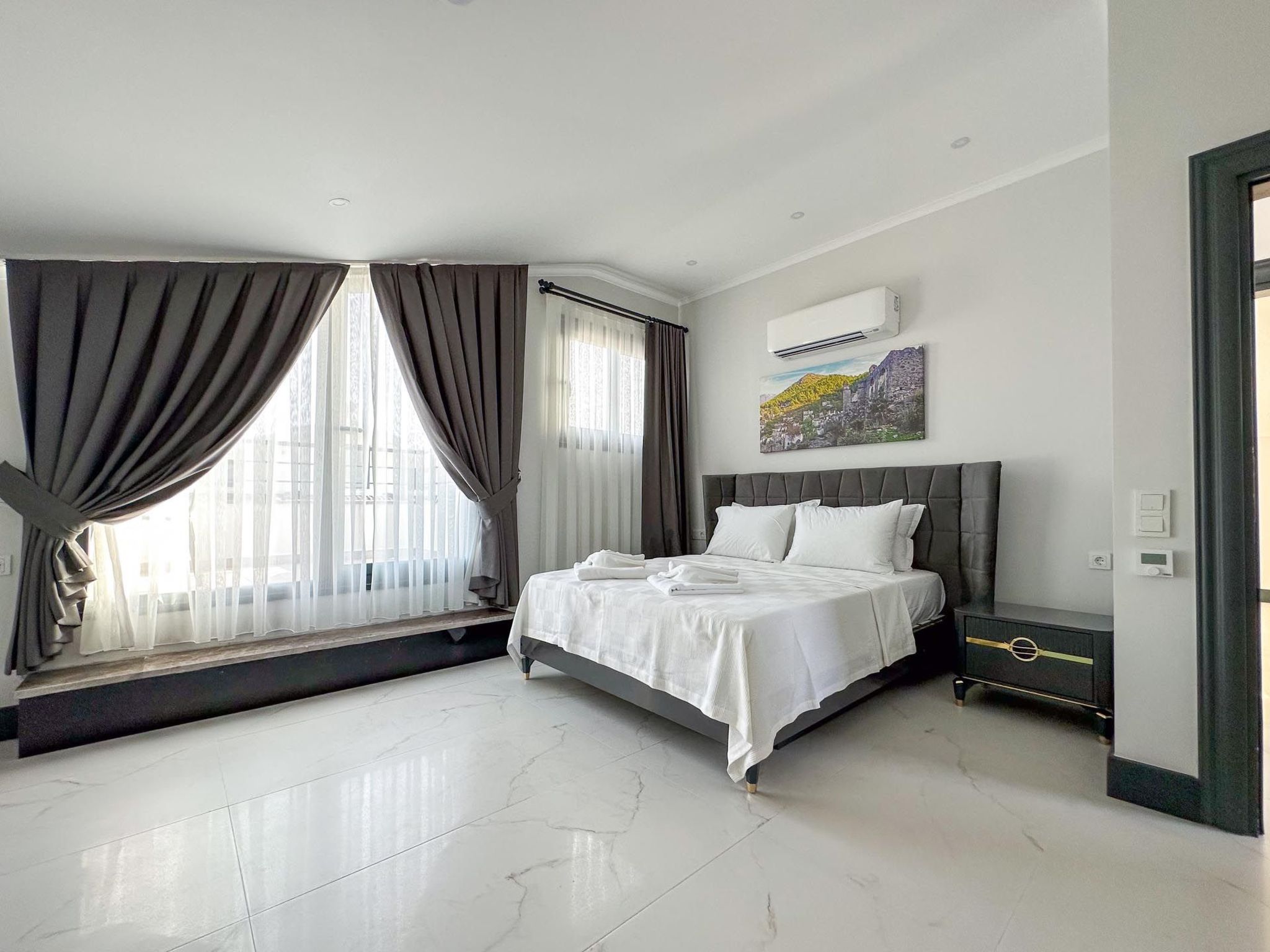 Villa Galaxy-Image-tags.info