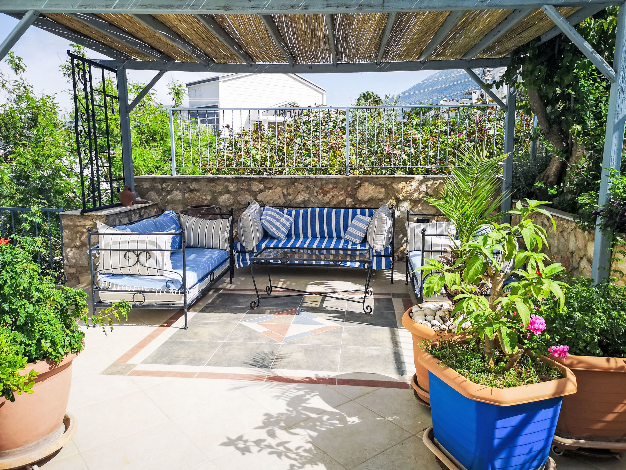 Ferienvilla Amare mit privatem Pool und Meerblick