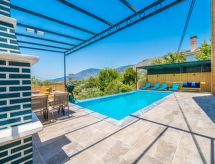 Liyu: Romantisch privéverblijf met sauna, jacuzzi en eigen zwembad in Yeşilköy - thumbnail 4
