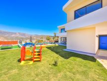 Vrijstaande glazen villa met privézwembad en bergzicht in Yeşilköy - thumbnail 6