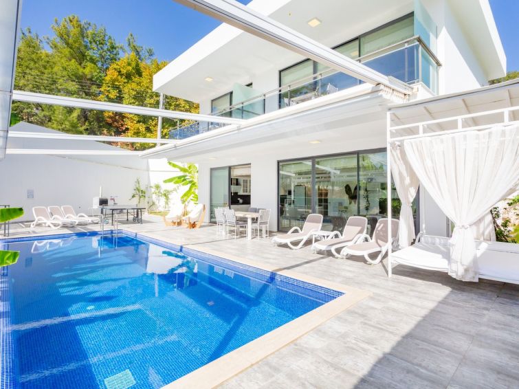 2-persoons vakantiehuis in Kalkan met verwarmd privézwembad