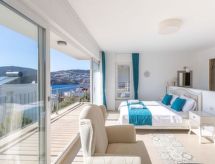 Moderne villa in Kalkan met privézwembad en weids uitzicht over de Middellandse Zee - thumbnail 2
