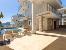 Moderne villa in Kalkan met privézwembad en weids uitzicht over de Middellandse Zee - thumbnail 4