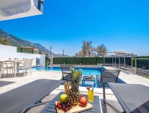 Vrijstaande villa met privézwembad en whirlpool op 1 km van zee in Kalkan - thumbnail 4