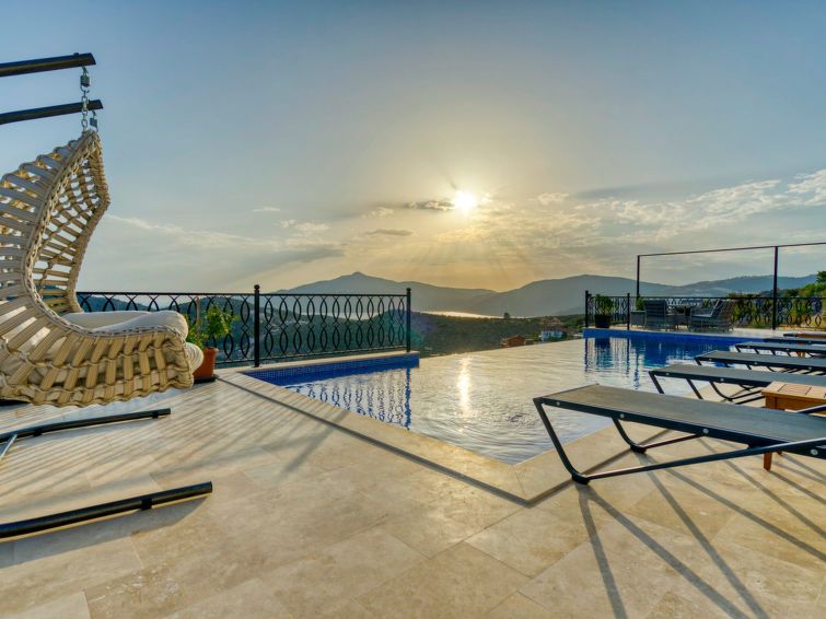 Star - Kalkan