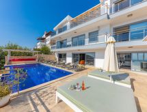 Vrijstaande Zeevilla voor 12 personen direct aan de kust van Kalkan - thumbnail 1